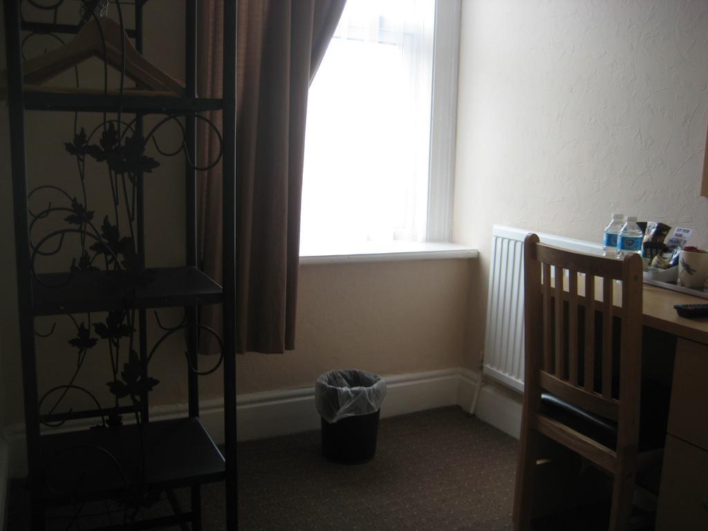 The Dragonfly Bed & Breakfast Blackpool Ruang foto